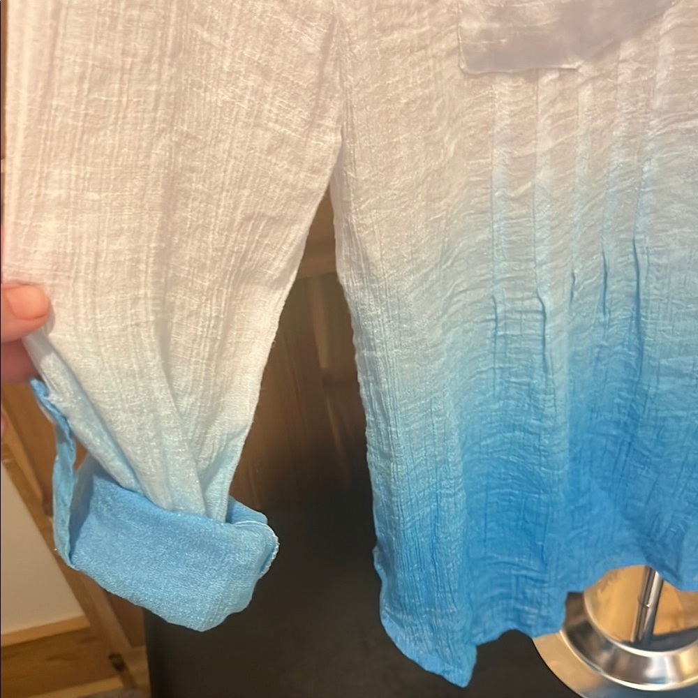 Zac & Rachel White and Blue Relaxed Blouse with Mandarin Collar - Picture 6 of 9